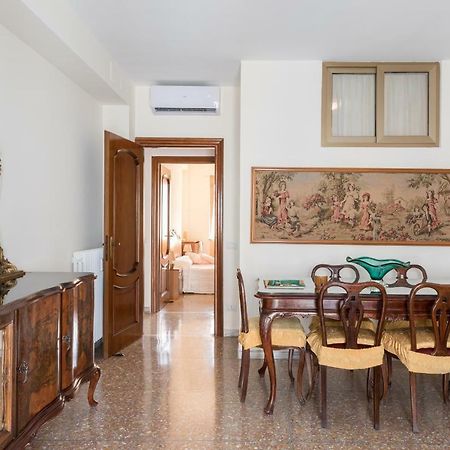 Hortis Apartment, 5 Persone, 2 Camere, Balcone, Metro C E Tram Per Il Centro روما المظهر الخارجي الصورة
