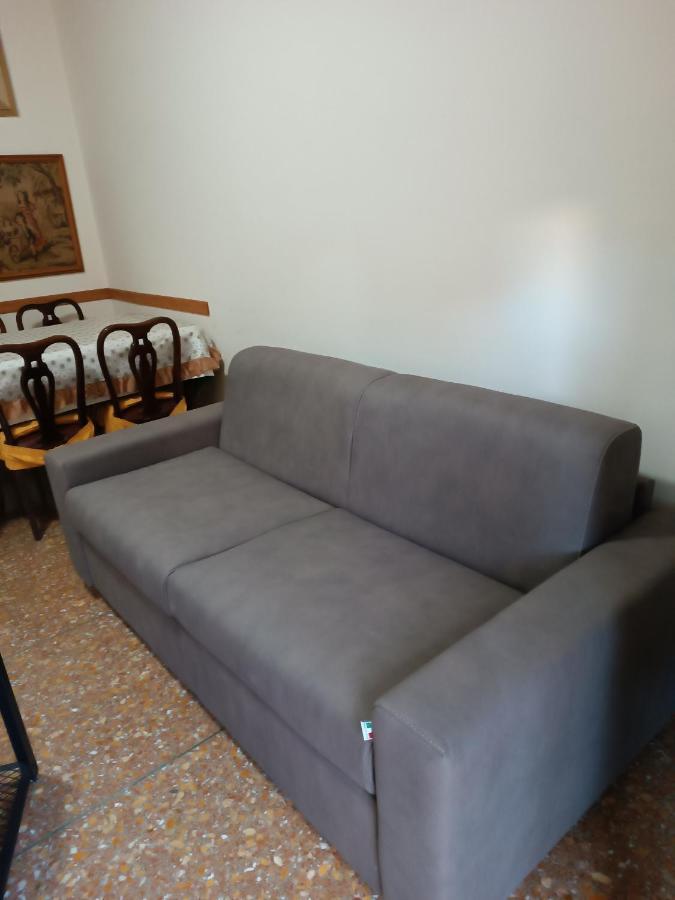Hortis Apartment, 5 Persone, 2 Camere, Balcone, Metro C E Tram Per Il Centro روما المظهر الخارجي الصورة